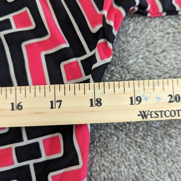 MICHAEL Kors Women's Red Blouse Geometric Print Size Small - Picture 5 of 9